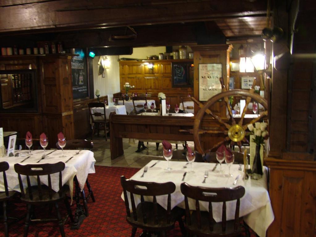 The Spice Ship Weymouth Exterior photo