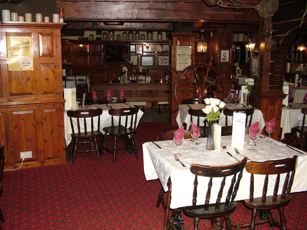 The Spice Ship Weymouth Exterior photo
