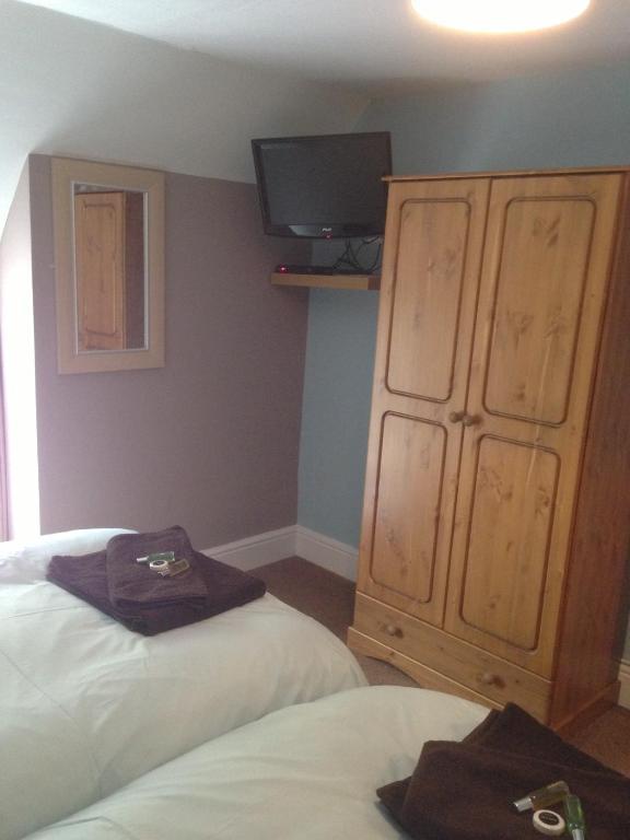 The Spice Ship Weymouth Room photo