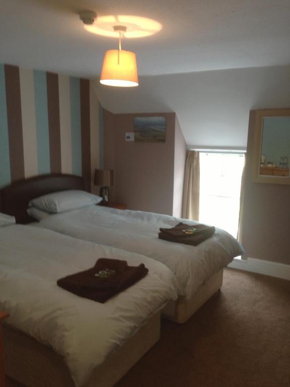 The Spice Ship Weymouth Room photo
